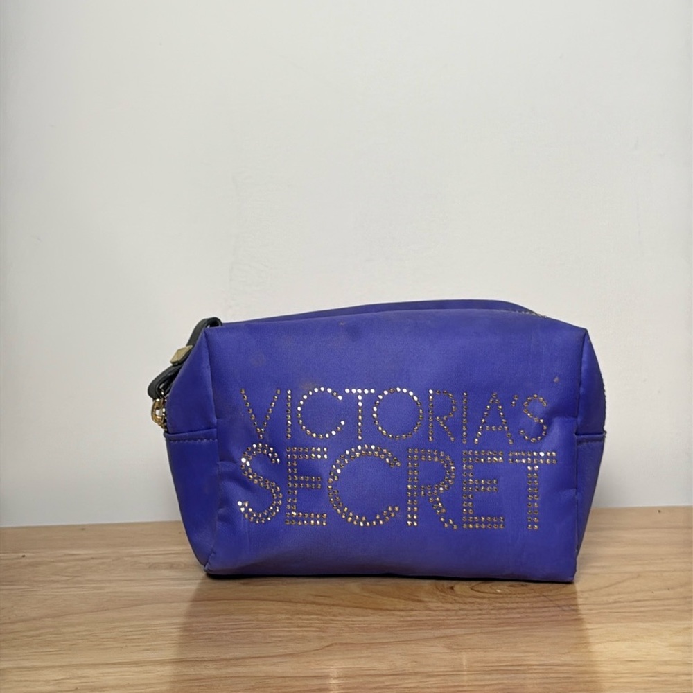 Victoria’s Secret Small Purple Bling Graphic Leopard Makeup Bag Travel Bag